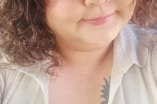 140hhr 220hr 300 2hrs massage with all amenities... Lets Chill not be green and pinch one another to see how real we are💚... (outcalls only) - Image 3