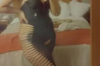 incall Available - Image 8