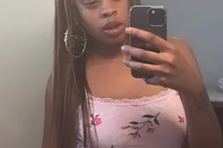 come see me 🥰 - Image 2