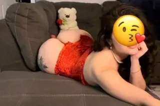 Sexy latina girl available her... - Image 3