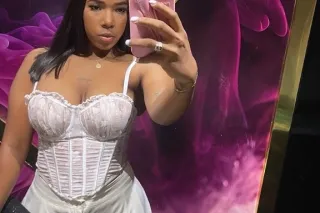 latina , encantadora lista para consentirte - Image 1