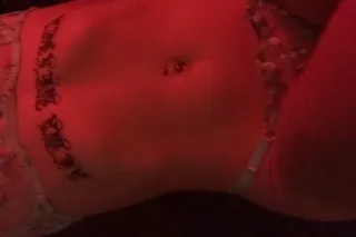 fun sized latina dominatrix⛓ 💦... - Image 1