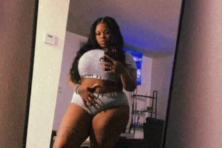 ALL SpeCials 🐣Curvy BombShell ✨🍑 - Image 1