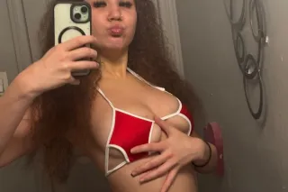 Avail. to cater to your needs🥂 your fav dancer💕 Cum see me - Image 2