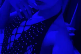 Trouble in the best possible way - Image 1