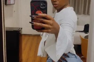 Juicy Tight I dont bite - Image 3